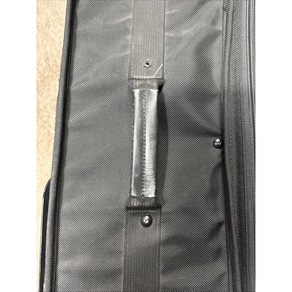 TUMI Suitcase Alpha 22